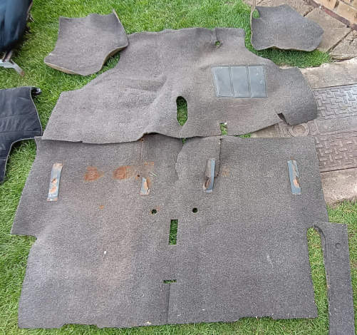The Mini parts.